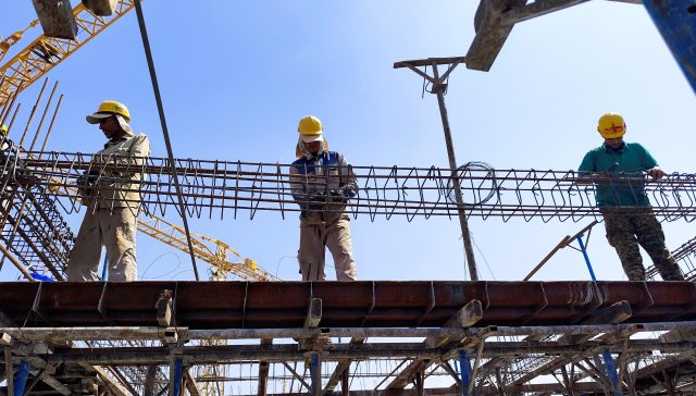    - One of the main advantages of construction partnerships is the ability to divide work according to the expertise of the partners.