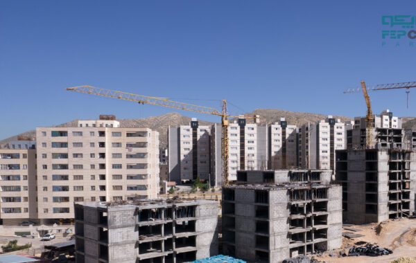 انتقال مالکیت مسکن در ایران فرآیندی است که نیازمند طی مراحل قانونی و تکمیل مدارک مختلف است.